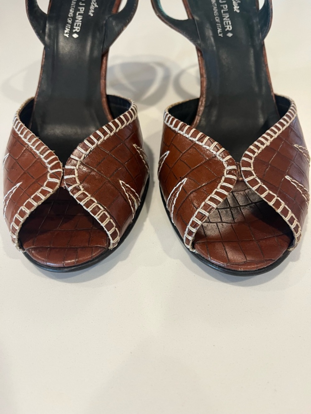 Like New COUTURE Vintage Donald J. Pliner Brown Leather Peep-Toe Slingback Heels - Picture 5 of 15